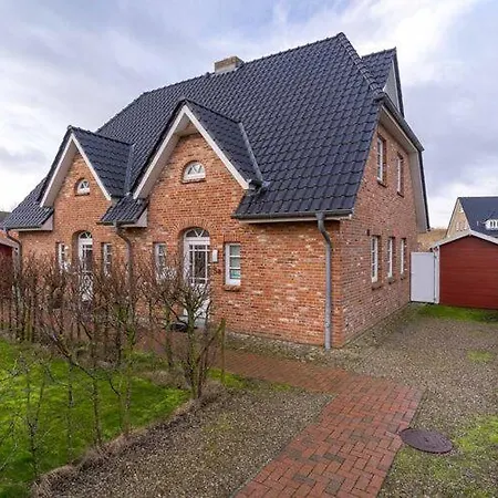 Semi Detached House In St Peter Ording Brosum