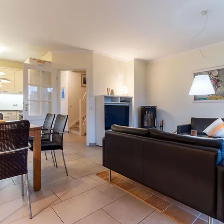 Semi-detached House In St Peter-ording בית נופש